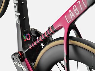 Cannondale LAB71 EF Team Beauty White Background (6) Cannondale LAB71 EF Team Beauty White Background (6)